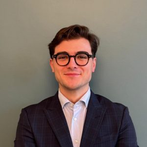 Photo de Louis Cherblanc pris à Bordeaux cabinet de Me Lagraulet, avocat